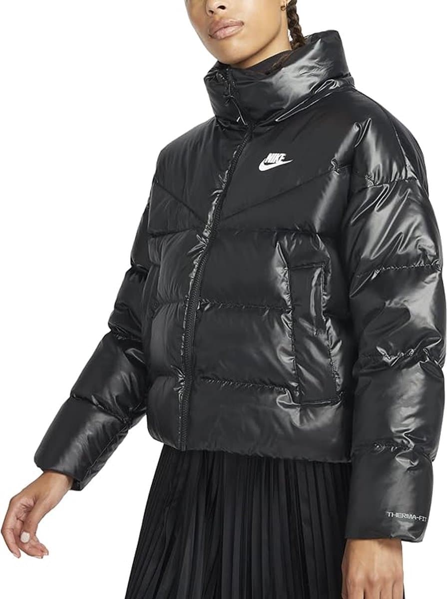 Nike Sportswear - Therma-FIT - City Series - Damesjas - Zwart - Zwart/Wit - Maat M - Afbeelding 1